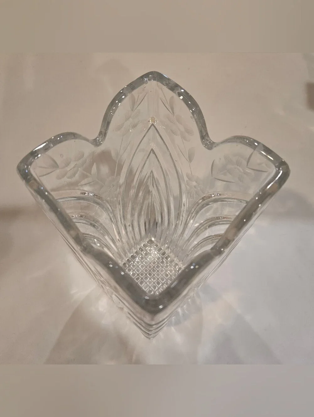 Vintage Beautiful Lead Crystal Etched Square Vase